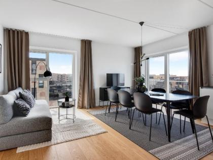 Robert Jacobsens Vej - Delightful 3-bedroom Apartment With Balcony