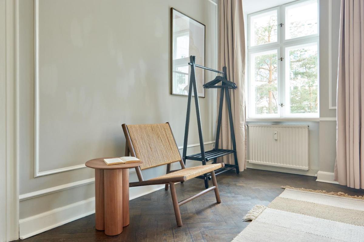 Stylish Spacious Flat w 3BR in Copenhagen City - image 4