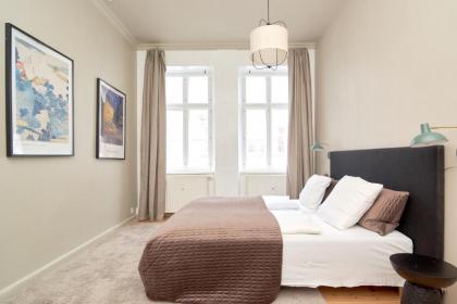 Scandinavian Style 3BR in Copenhagen City Centre - image 13