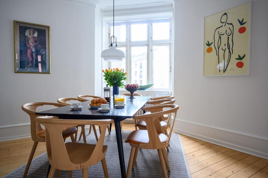 Fantastic three-bedroom apartment in Copenhagen Osterbro - image 7