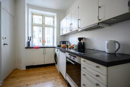 Fantastic three-bedroom apartment in Copenhagen Osterbro - image 9