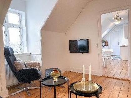 Stylish newly furnished 2 BR Apt - Heart of CPH - image 6