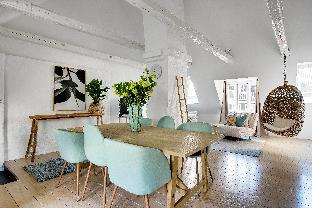 Hyggelig duplex apartment with a rooftop terrace in the neighborhood of Nyhavn - image 4