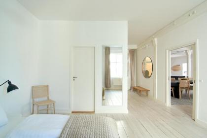 Spacious Flat Centrally Located in CPH's Old Town - image 3